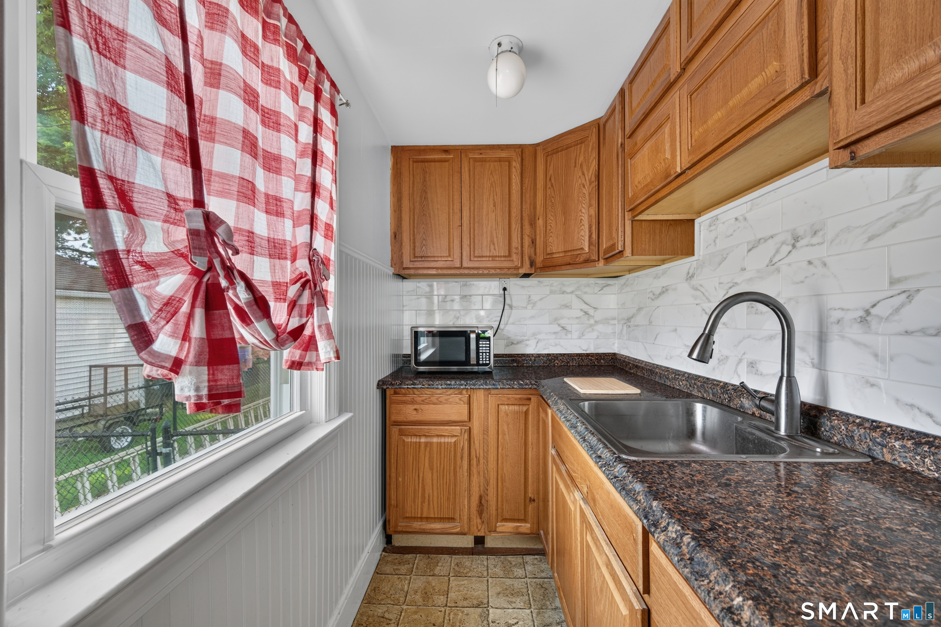 29 Miner Avenue Waterford CT 06385
