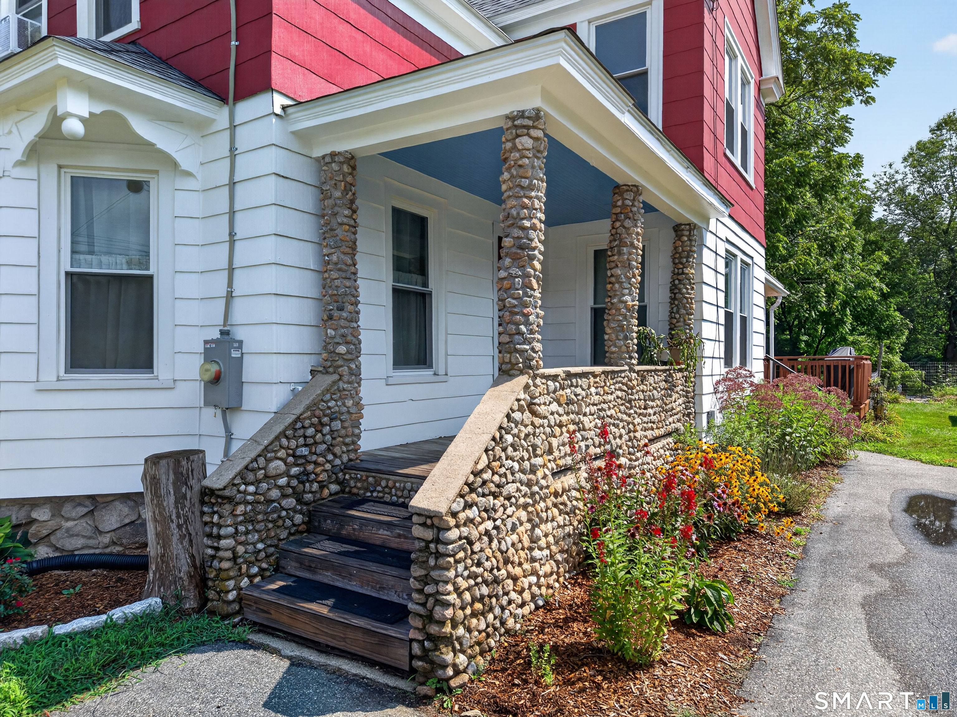 29 Miner Avenue Waterford CT 06385