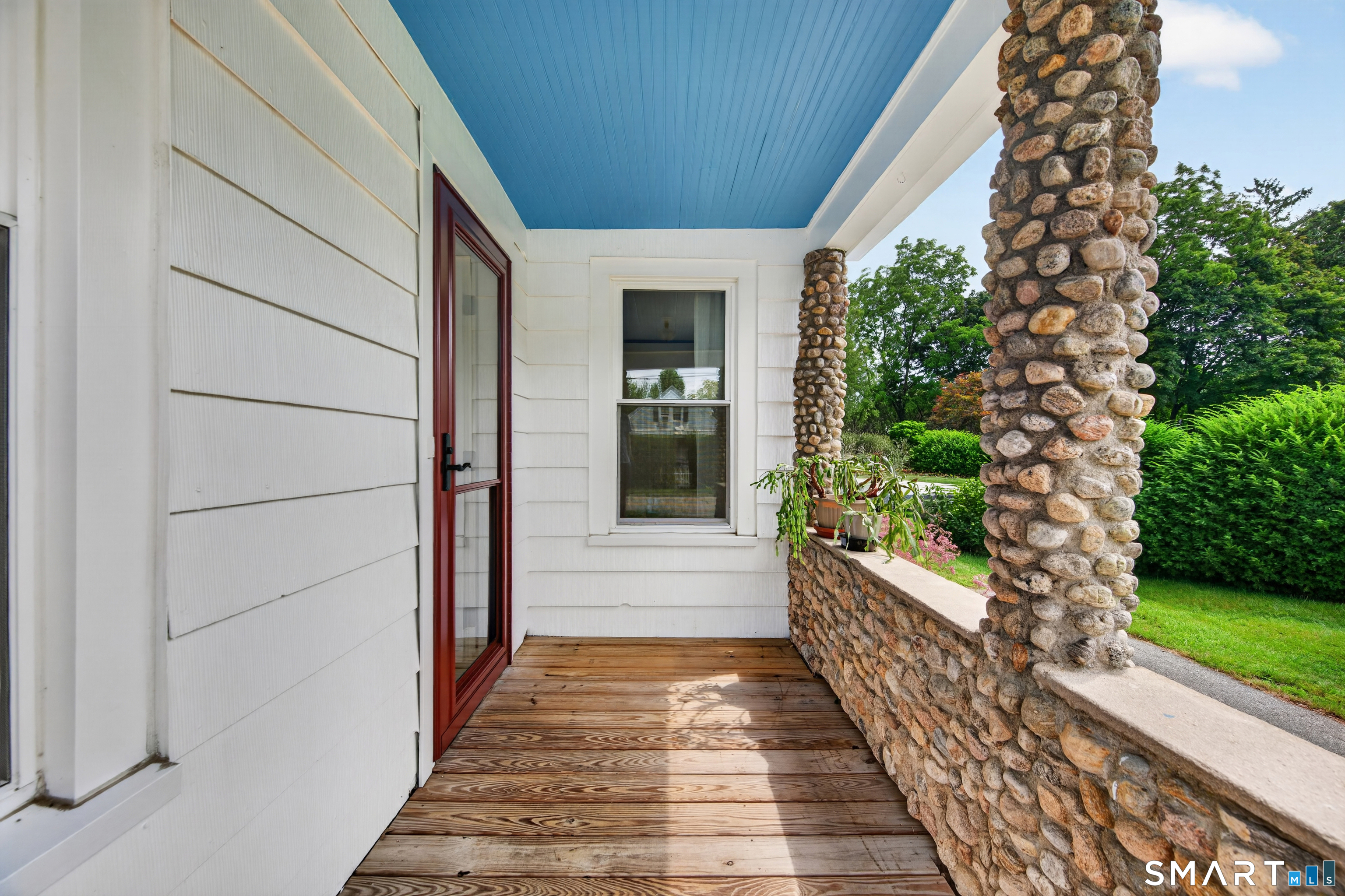 29 Miner Avenue Waterford CT 06385