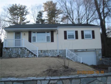 174 Oronoke Road Waterbury CT 06708