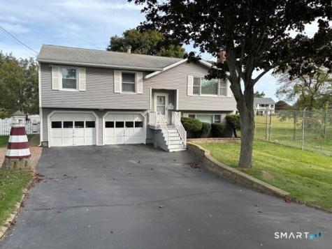 115 Oak Bluff Avenue Stratford CT 06615