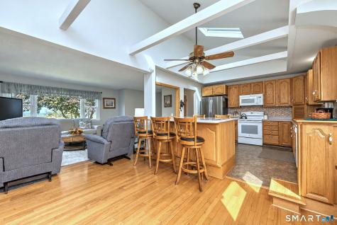 115 Oak Bluff Avenue Stratford CT 06615