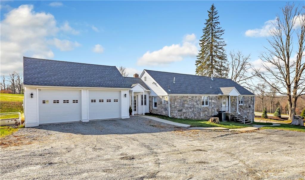 1432 Monroe Turnpike Monroe CT 06468