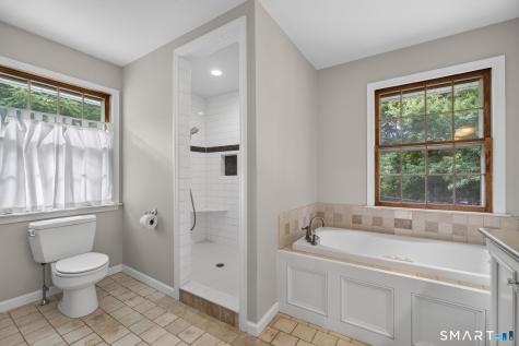 11 Sealand Drive Newtown CT 06470