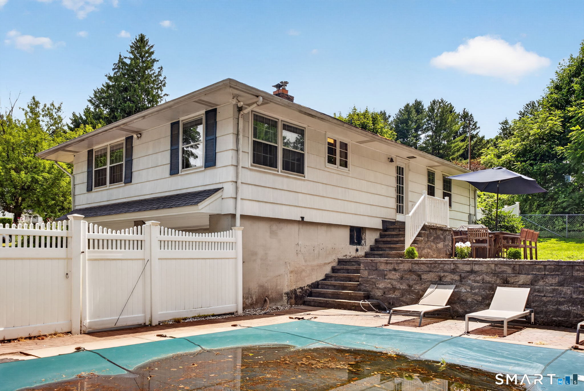 11 Sealand Drive Newtown CT 06470