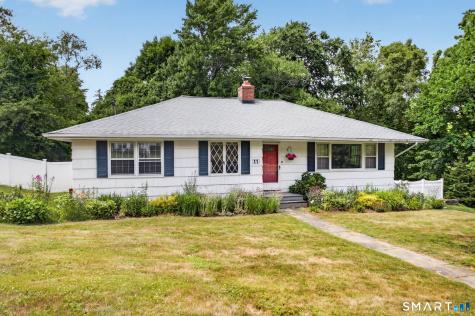 11 Sealand Drive Newtown CT 06470