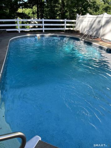 11 Sealand Drive Newtown CT 06470