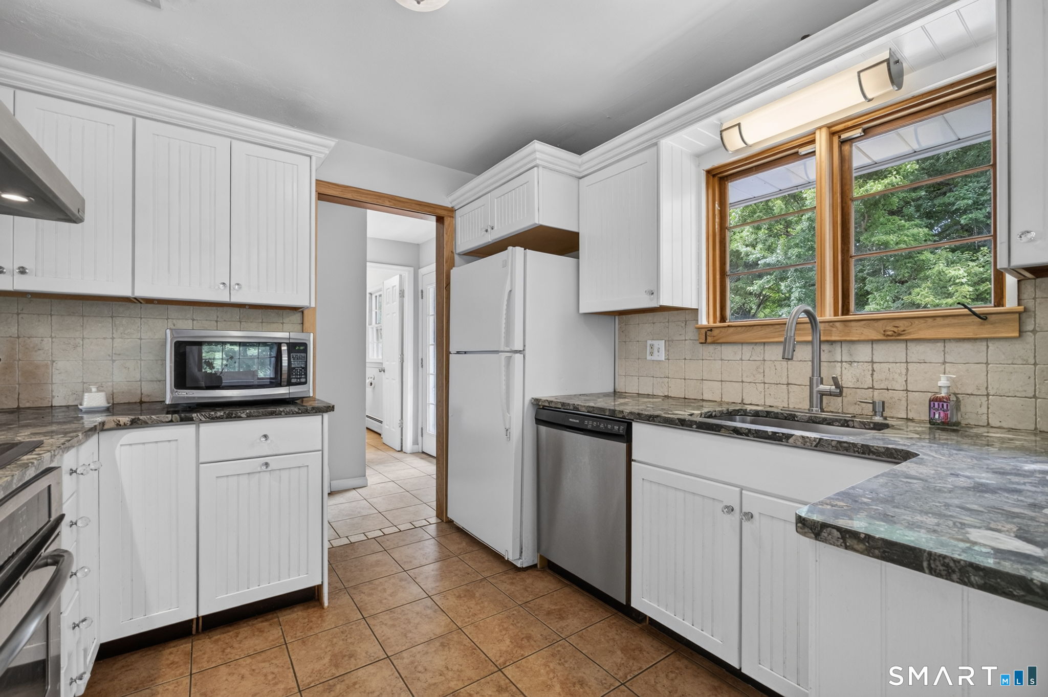 11 Sealand Drive Newtown CT 06470