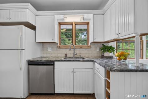 11 Sealand Drive Newtown CT 06470