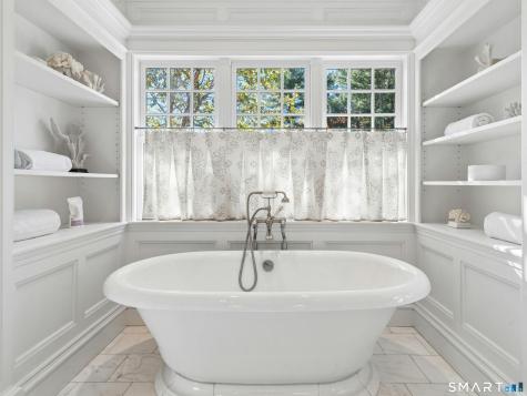 New Canaan CT 06840