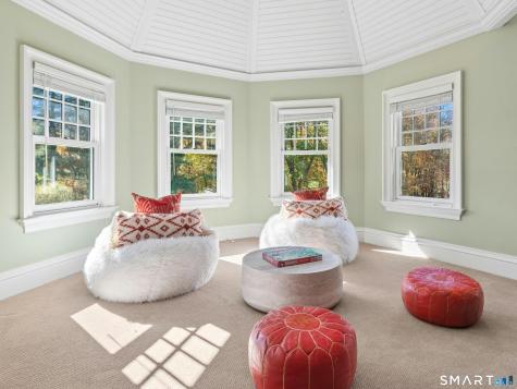 New Canaan CT 06840