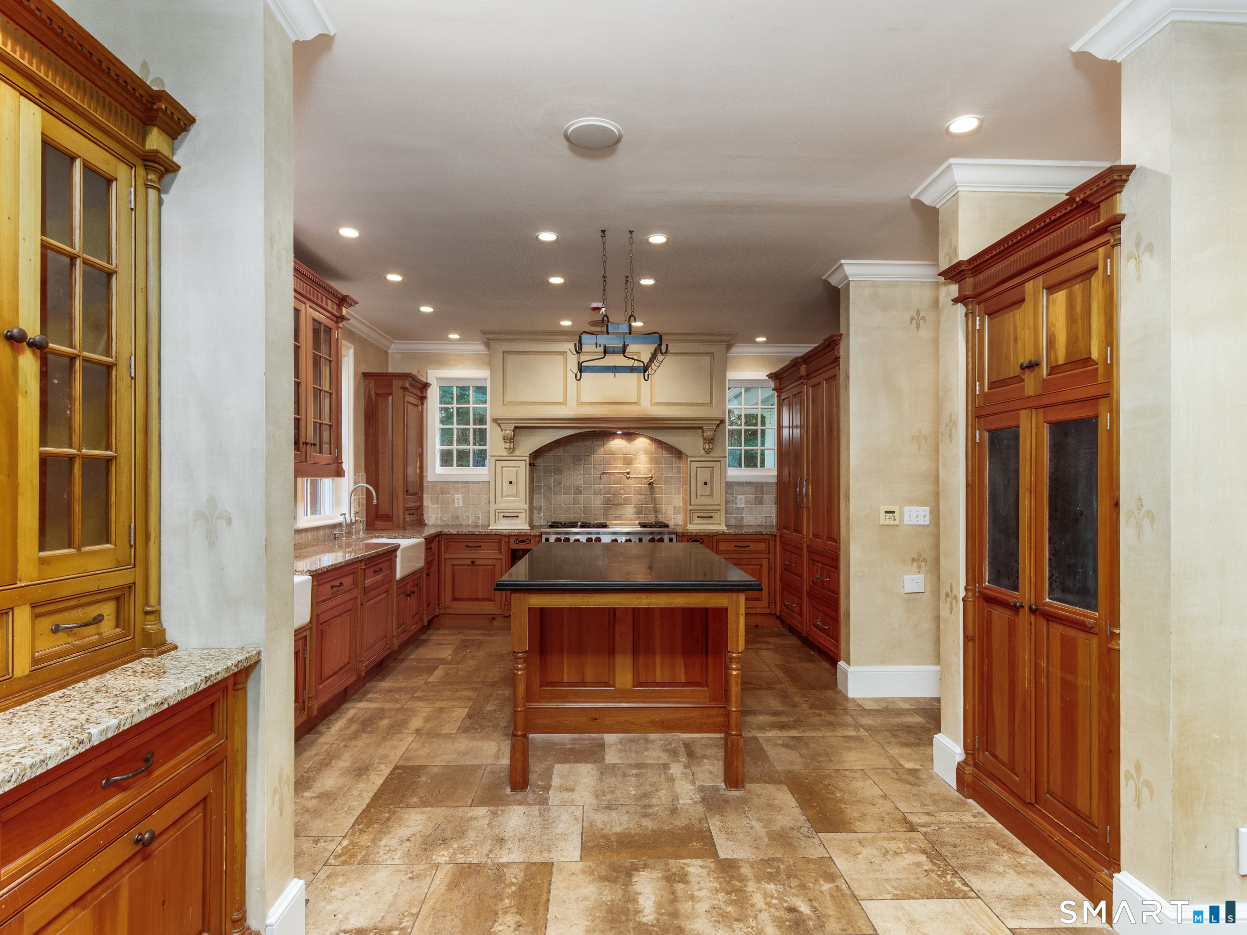 25 Hermit Lane Westport CT 06880