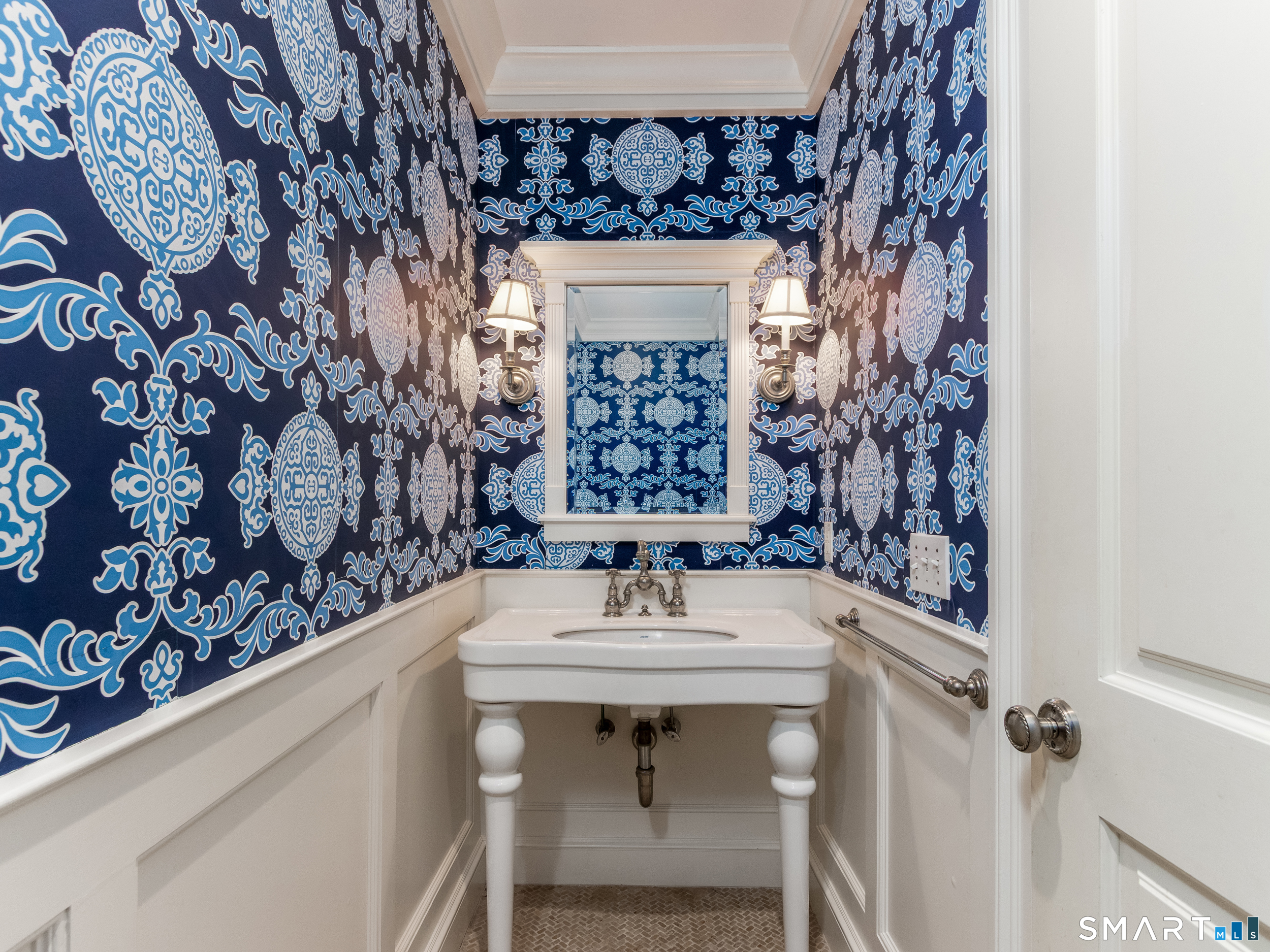 25 Hermit Lane Westport CT 06880