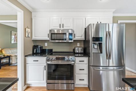 239 Little Brook Drive Newington CT 06111