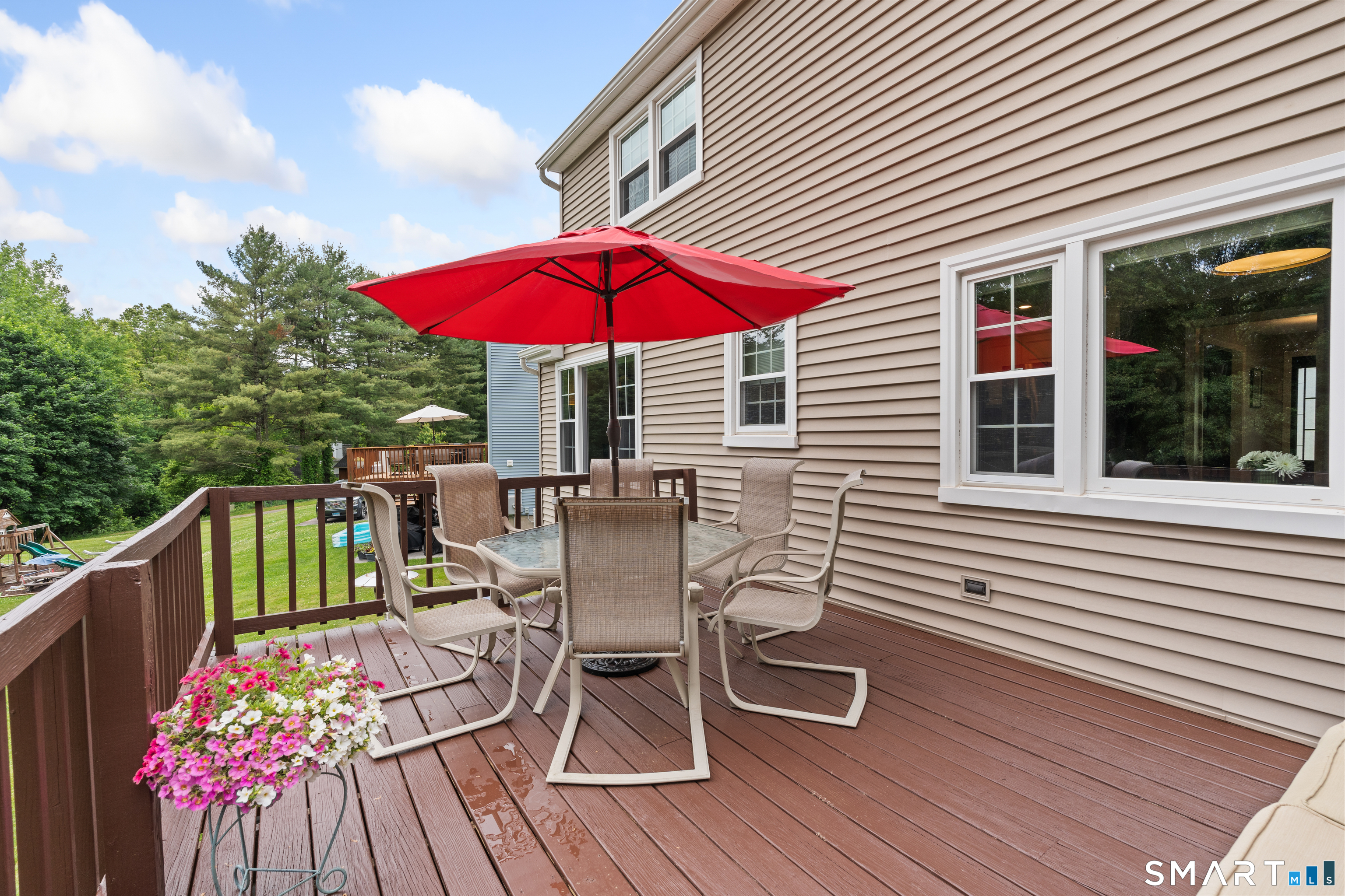 239 Little Brook Drive Newington CT 06111