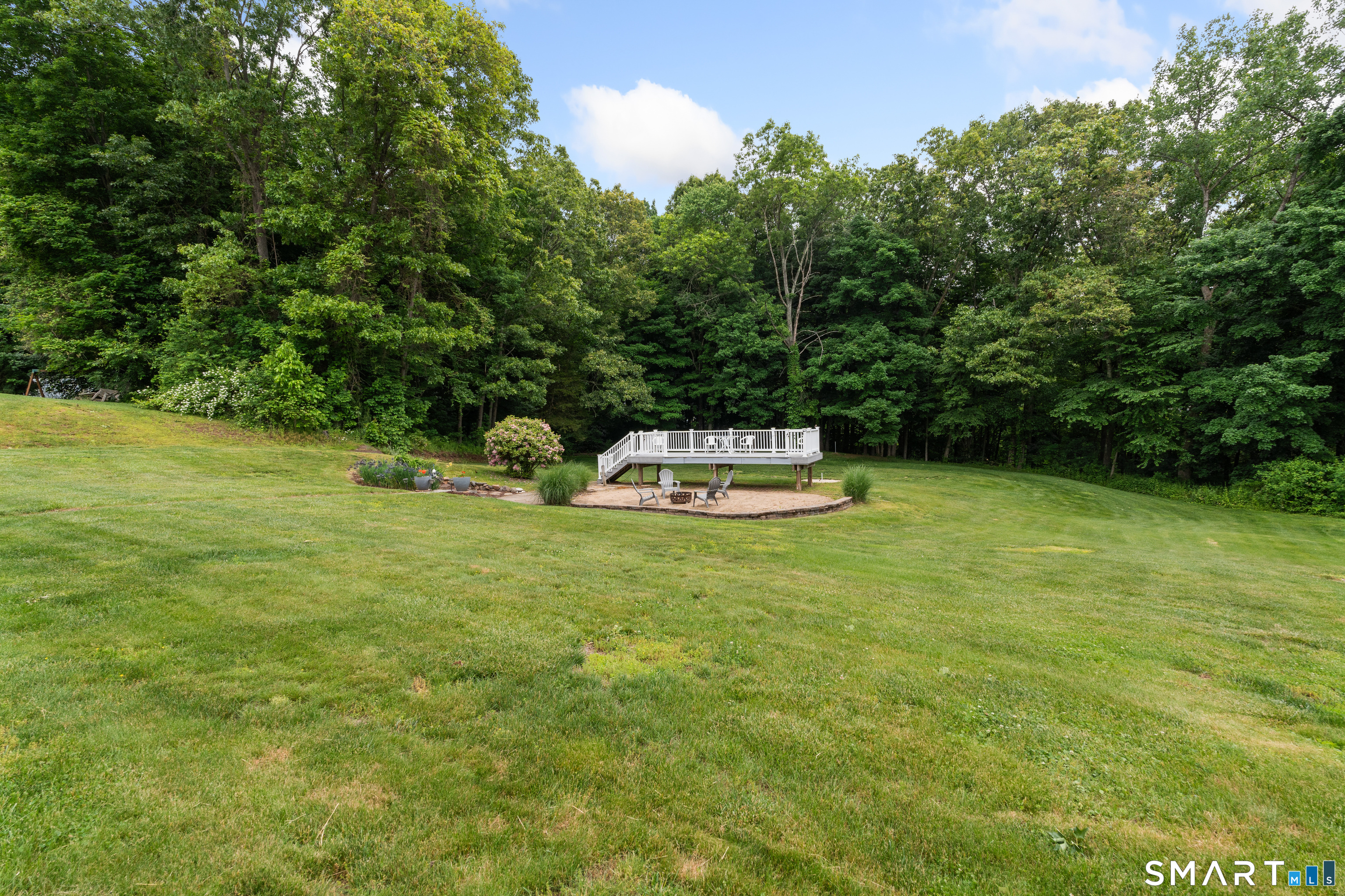 239 Little Brook Drive Newington CT 06111