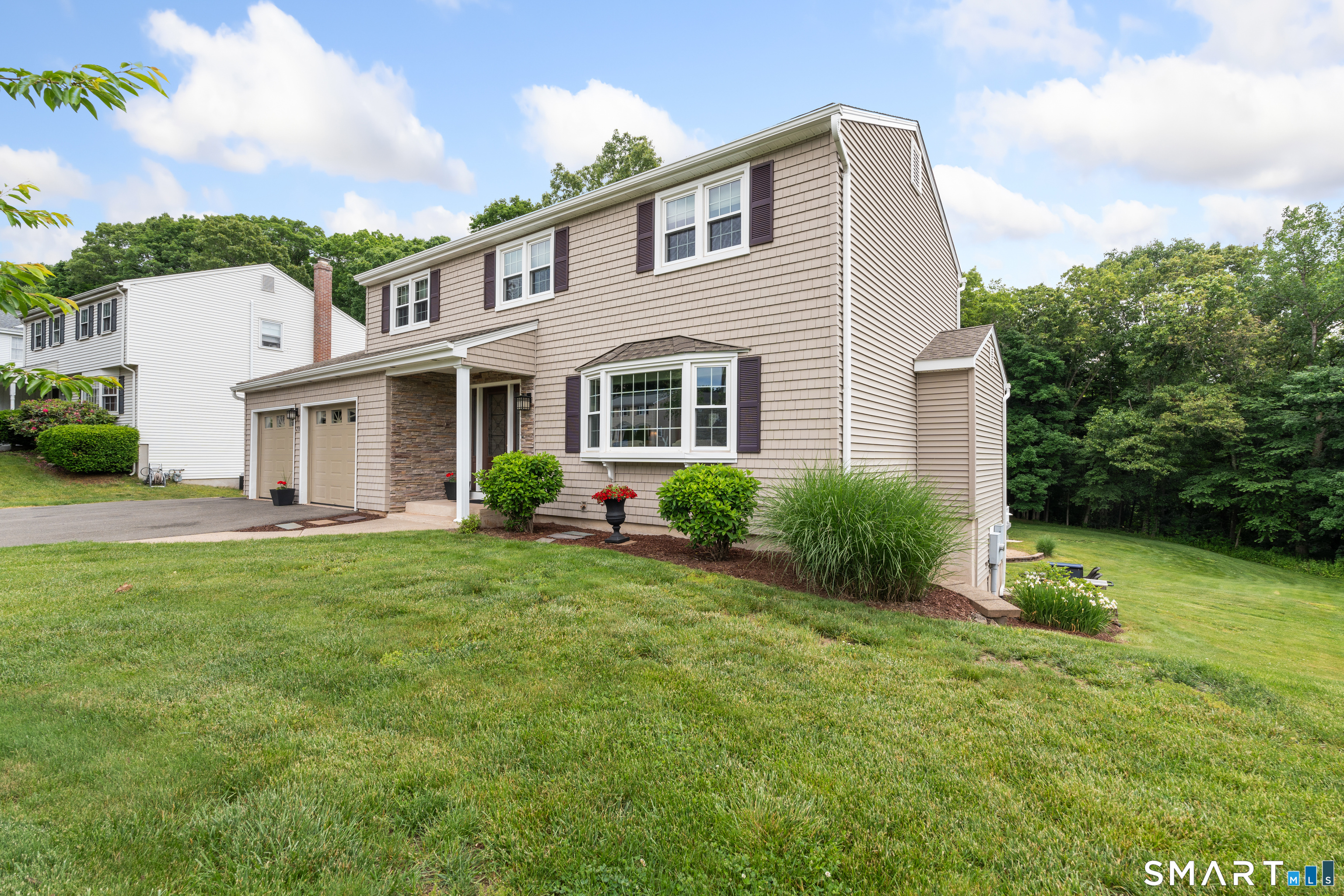 239 Little Brook Drive Newington CT 06111