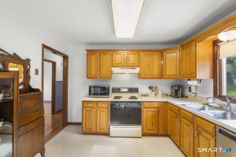 22 Brentwood Road New Milford CT 06776