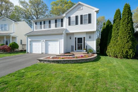 73 Pepper Bush Lane Newington CT 06111