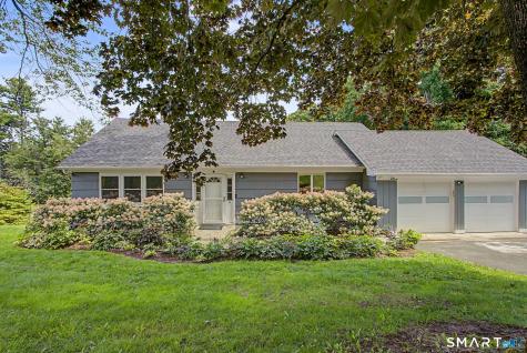 19 Governors Lane Bethel CT 06801