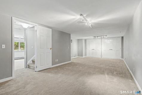 19 Governors Lane Bethel CT 06801