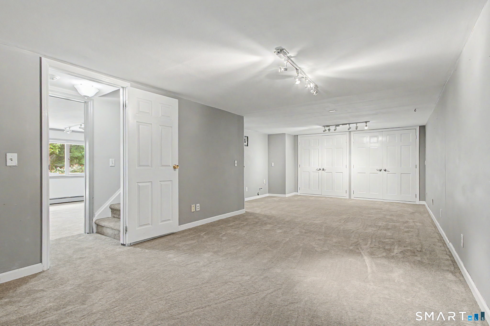 19 Governors Lane Bethel CT 06801