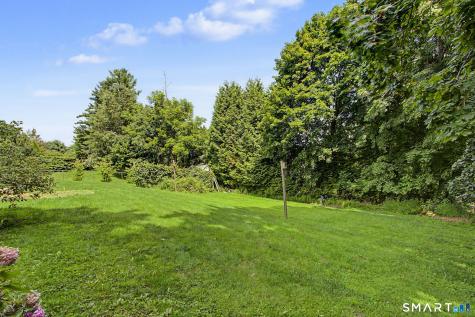 19 Governors Lane Bethel CT 06801