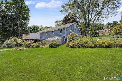 19 Governors Lane Bethel CT 06801