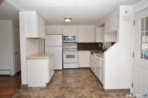 42 Worcester Road Vernon CT 06066