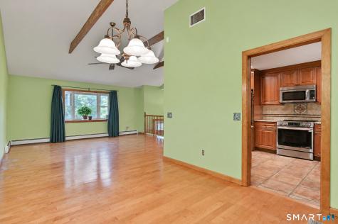 4 Frontier Lane Danbury CT 06810