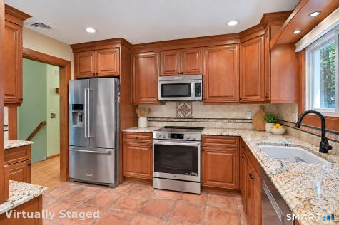 4 Frontier Lane Danbury CT 06810