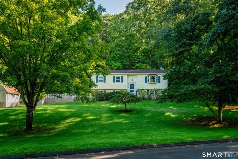 4 Frontier Lane Danbury CT 06810