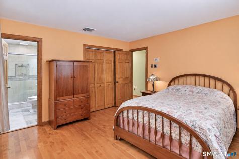 4 Frontier Lane Danbury CT 06810
