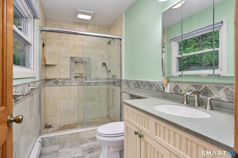 4 Frontier Lane Danbury CT 06810
