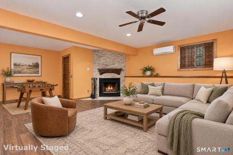 4 Frontier Lane Danbury CT 06810