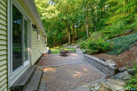 4 Frontier Lane Danbury CT 06810