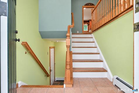 4 Frontier Lane Danbury CT 06810