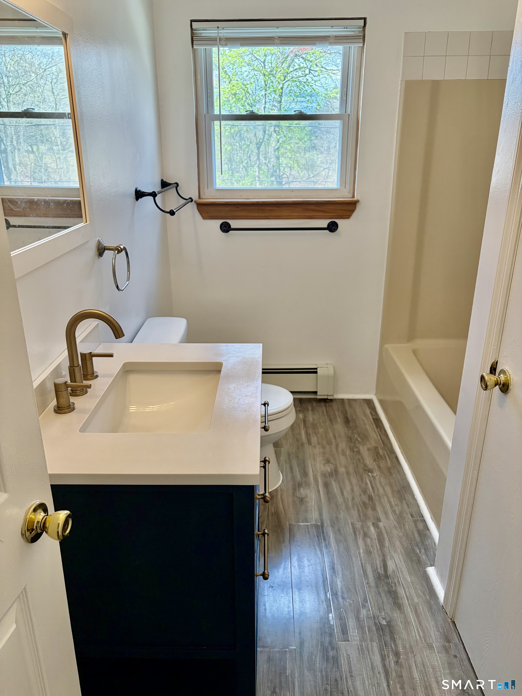242 Lakeview Avenue Waterbury CT 06705
