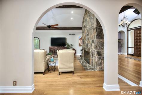 20 Scenic Hill Lane Monroe CT 06468