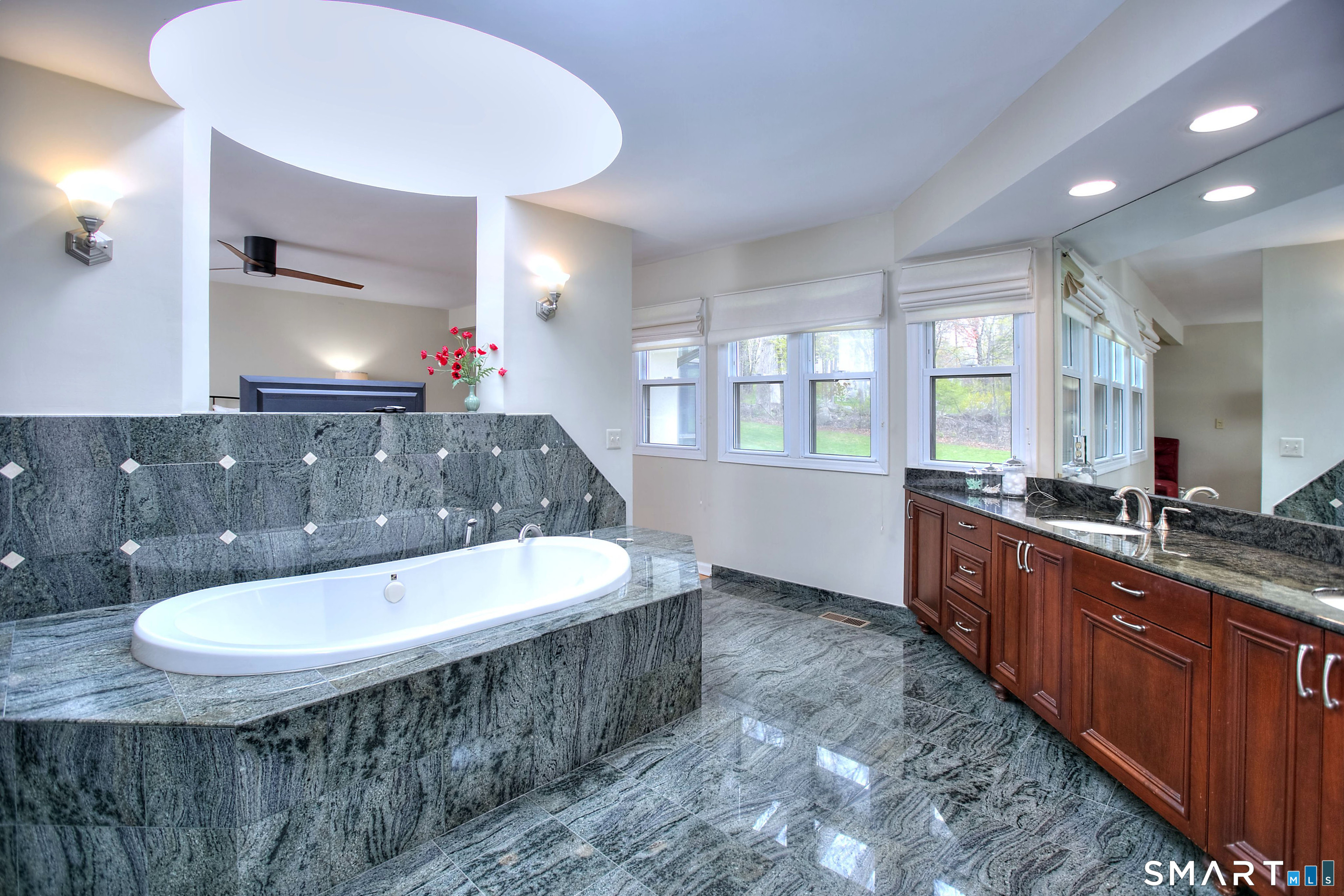 20 Scenic Hill Lane Monroe CT 06468