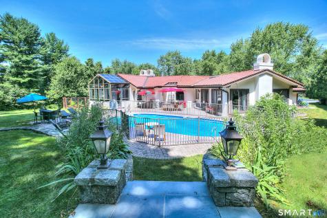 20 Scenic Hill Lane Monroe CT 06468