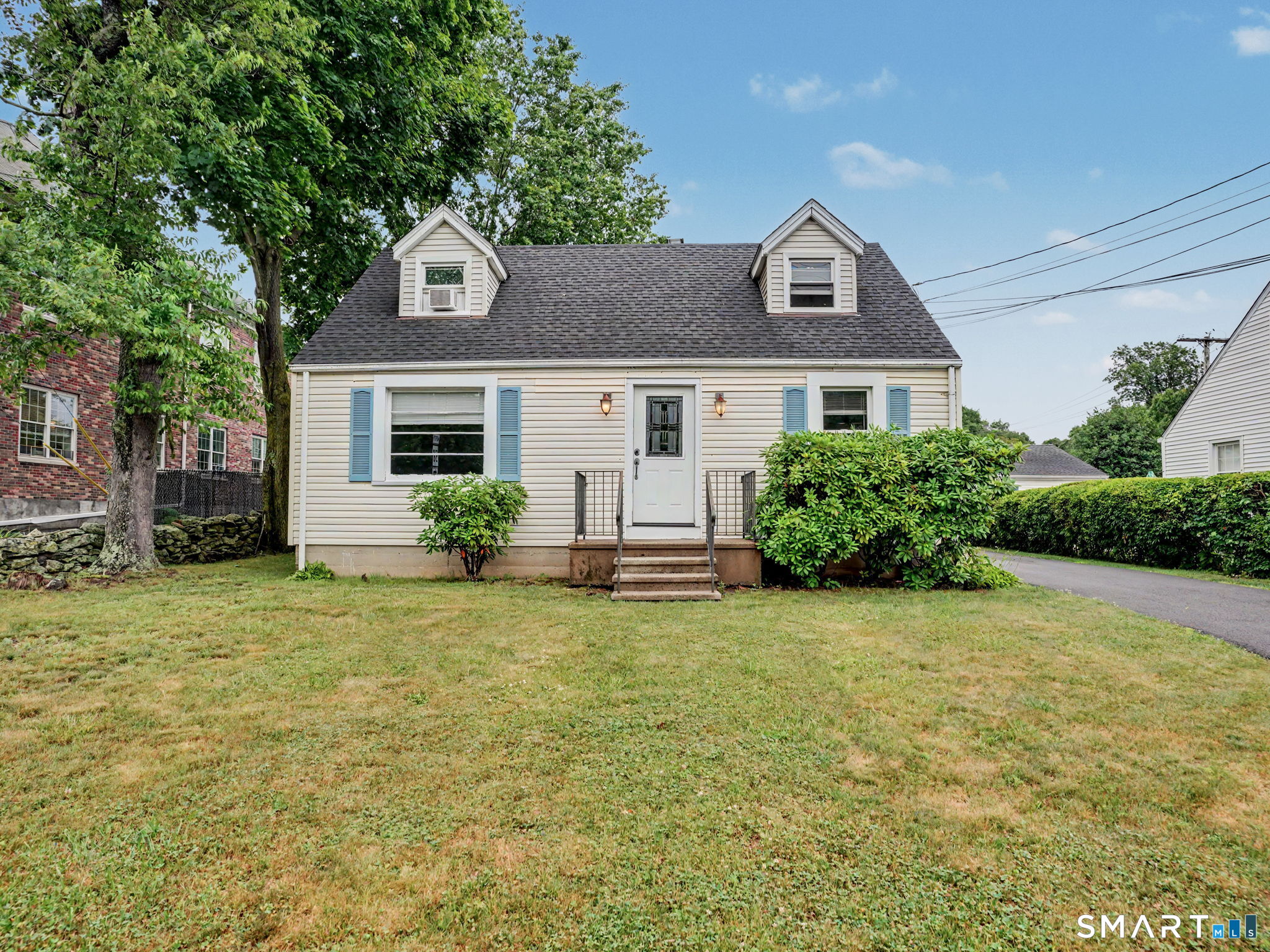 439 Stillson Road Fairfield CT 06824