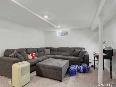 439 Stillson Road Fairfield CT 06824