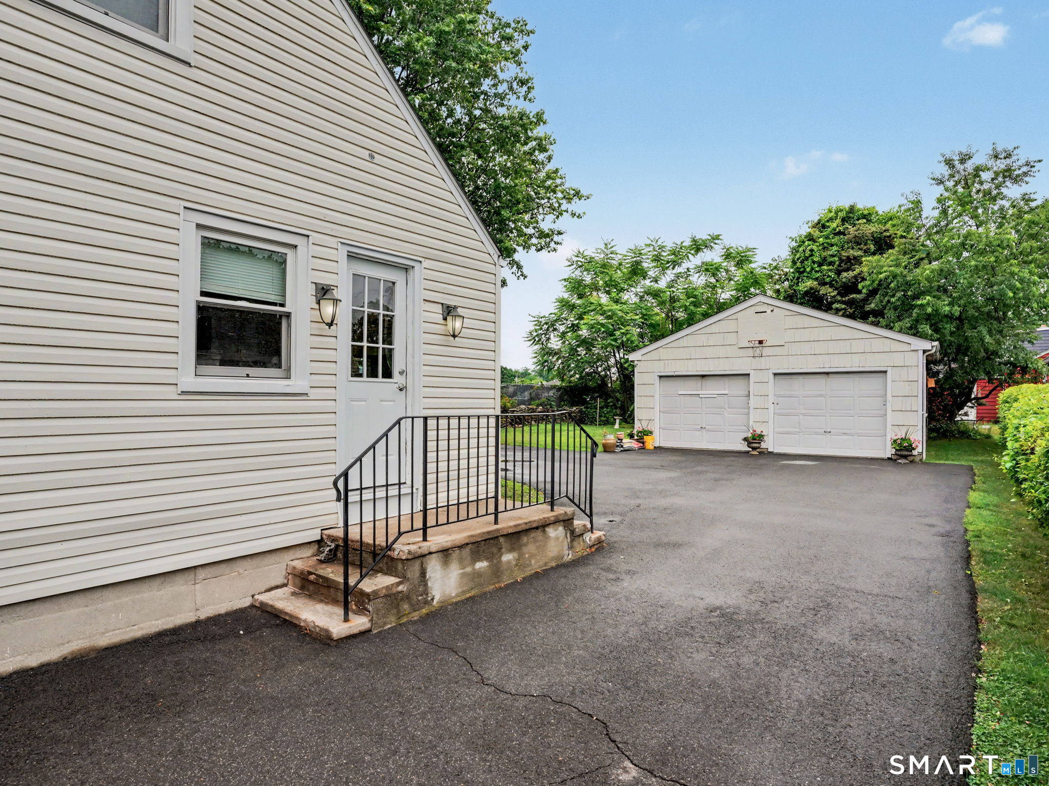 439 Stillson Road Fairfield CT 06824