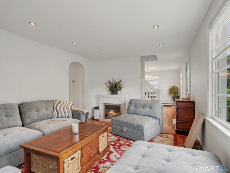 439 Stillson Road Fairfield CT 06824