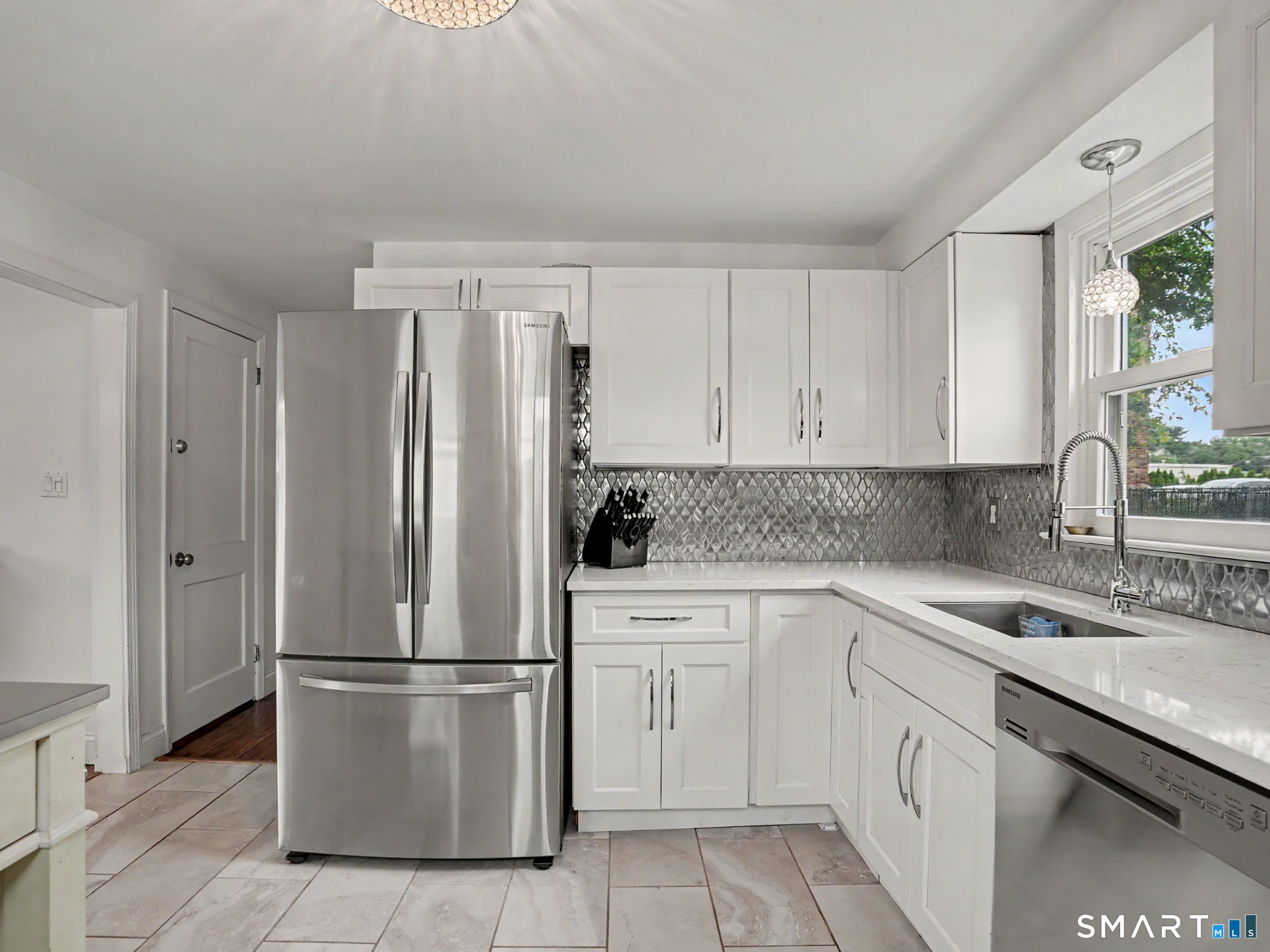 439 Stillson Road Fairfield CT 06824