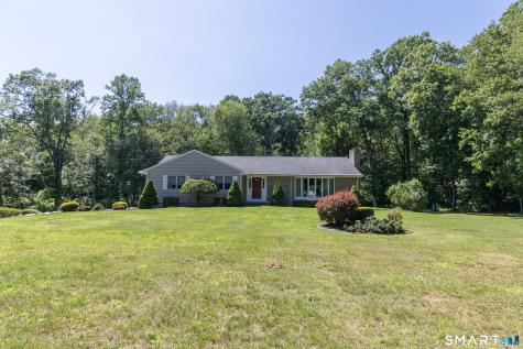 14 Rice Road Woodbridge CT 06525