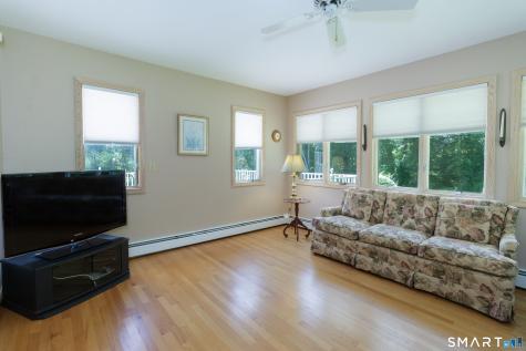 14 Rice Road Woodbridge CT 06525