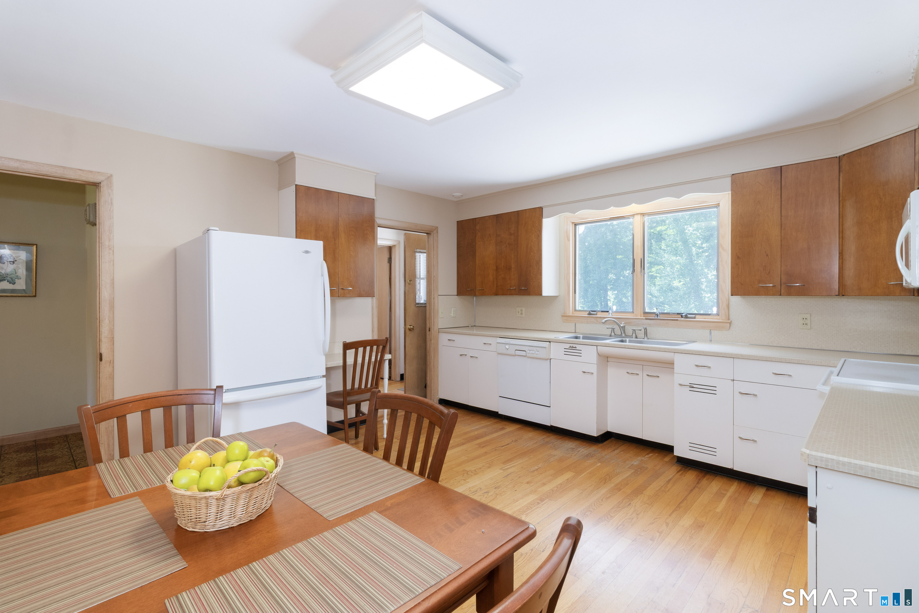 14 Rice Road Woodbridge CT 06525
