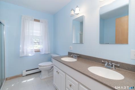 14 Rice Road Woodbridge CT 06525